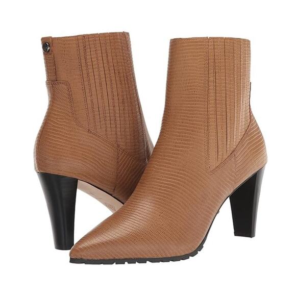 Donald Pliner Deniz Pointed Toe Bootie Caramel Size 6 - Picture 1 of 6